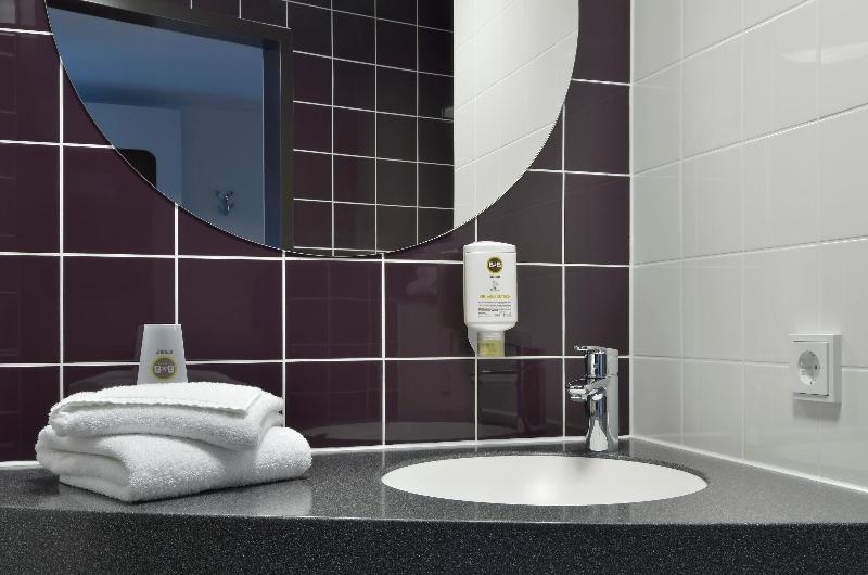 B&B Hotel Lüneburg - Oda