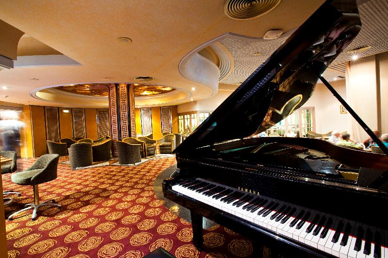 El Mouradi Palace Hotel for family & couples only - Bar
