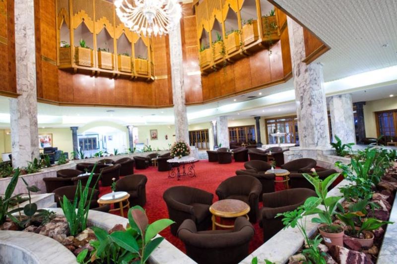 El Mouradi Palace Hotel for family & couples only - Lobi