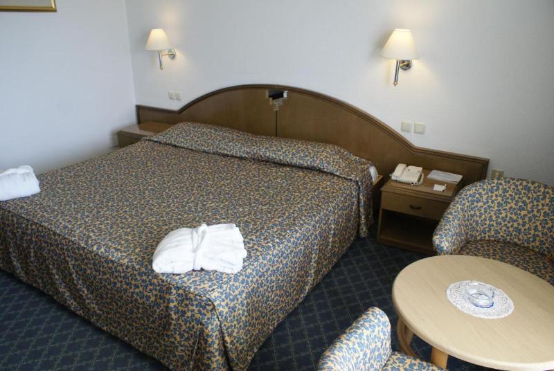El Mouradi Palace Hotel for family & couples only - Oda