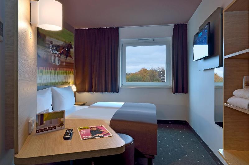 B&B Hotel Mönchengladbach - Oda