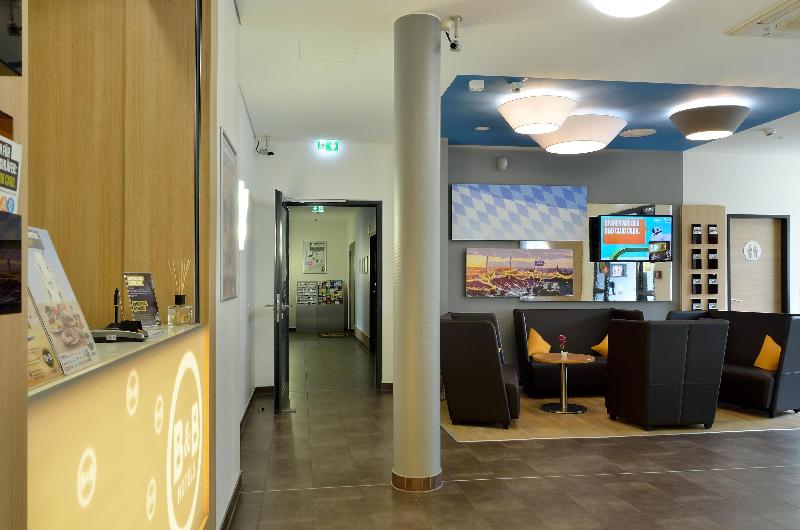 B&B Hotel München City-Nord - Lobi