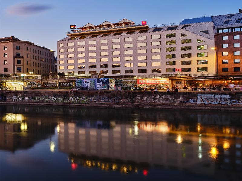 Radisson Red Hotel Vienna - Genel