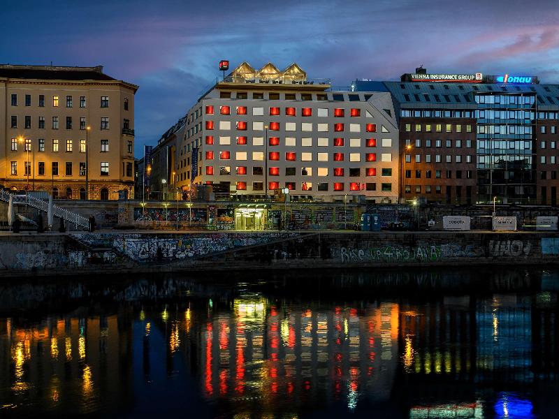Radisson Red Hotel Vienna - Genel