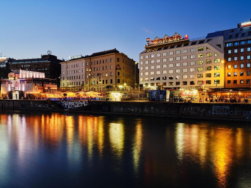 Radisson Red Hotel Vienna - Genel