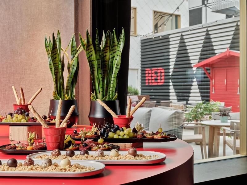 Radisson Red Hotel Vienna - Genel