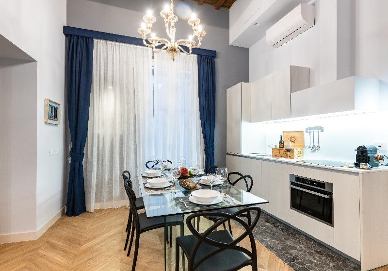 Kairos by Florence Art Apartments - Oda