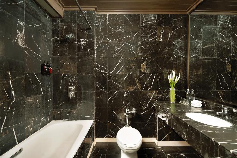 Grand Mercure Bangkok Atrium - Oda