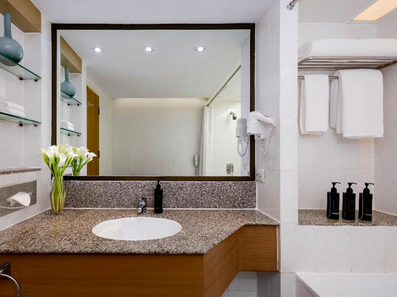 Grand Mercure Bangkok Atrium - Oda