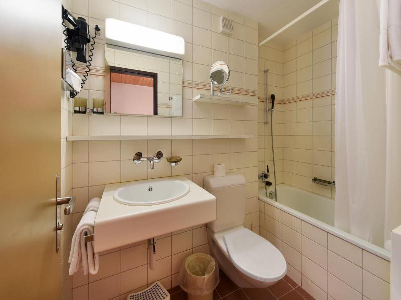 Hotel Krone - Oda