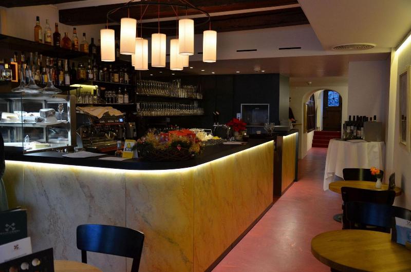 Hotel SchlÃ¼ssel seit 1545 - Bar