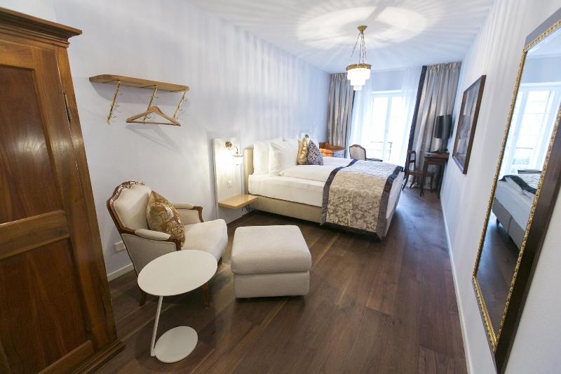 Hotel SchlÃ¼ssel seit 1545 - Oda