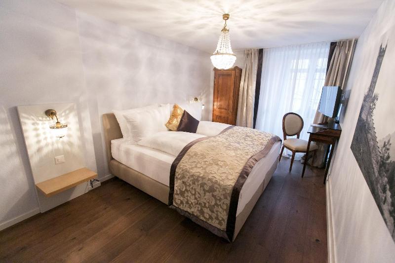 Hotel SchlÃ¼ssel seit 1545 - Oda