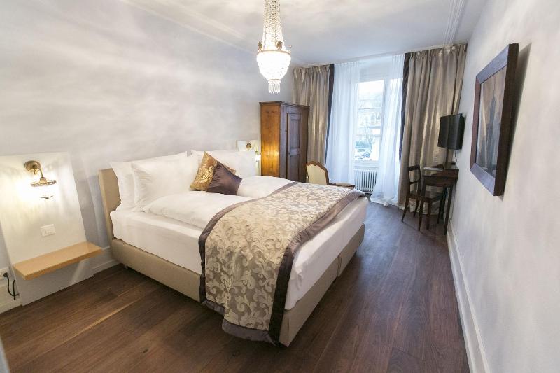 Hotel SchlÃ¼ssel seit 1545 - Oda