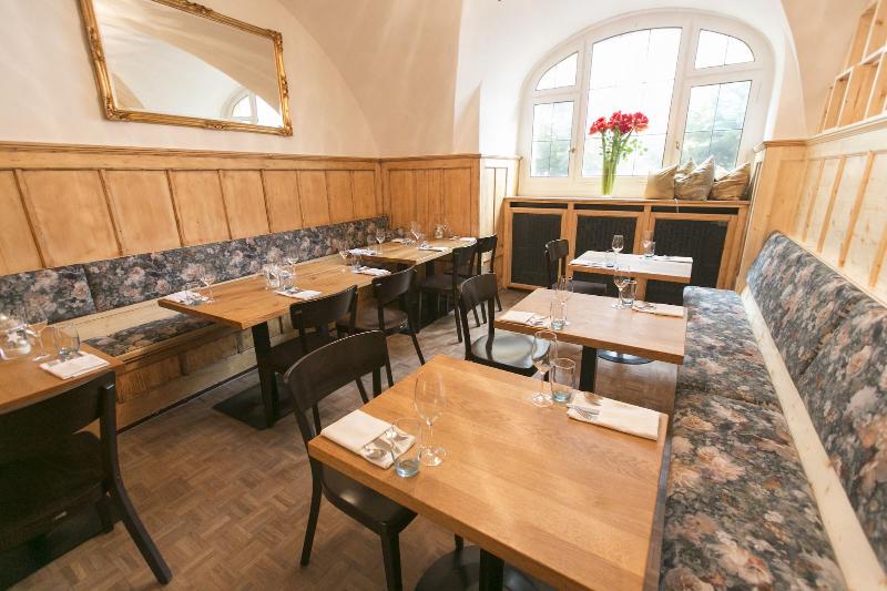 Hotel SchlÃ¼ssel seit 1545 - Restoran
