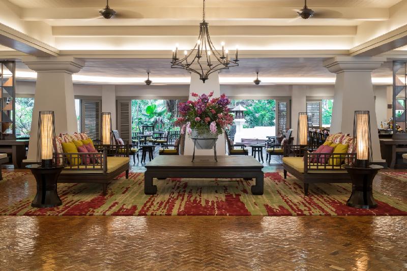 Avani Pattaya Resort - Lobi