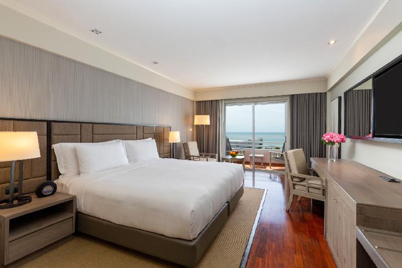 Avani Pattaya Resort - Oda