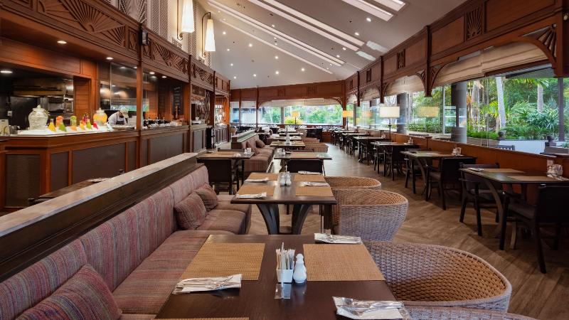 Avani Pattaya Resort - Restoran