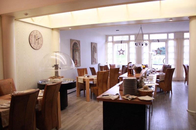 Hotel Am Schloss Broich - Lobi