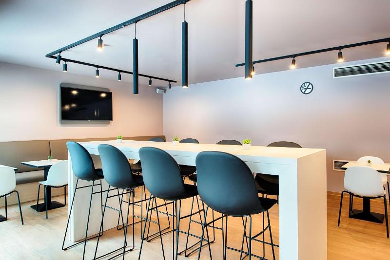 B&B HOTEL Muenchen-Airport - Restoran