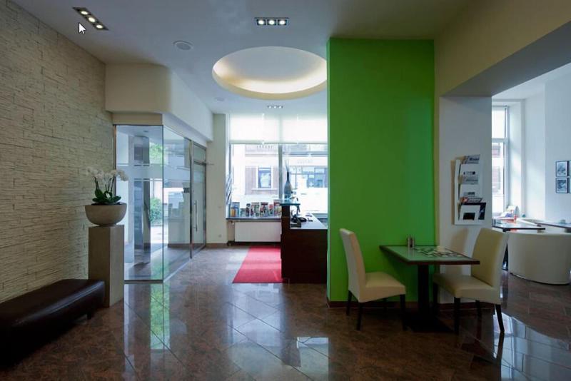 Aurora Hotel - Lobi