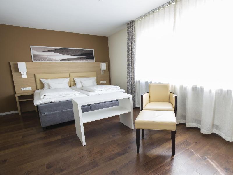 BONNOX Boardinghouse & Hotel - Oda