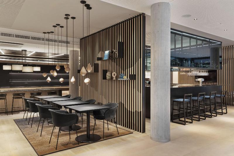 Courtyard by Marriott Freiburg - Bar
