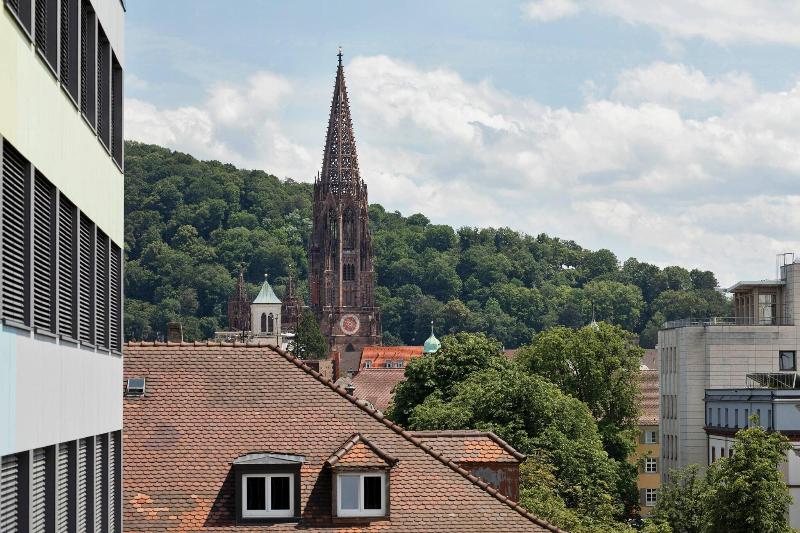 Courtyard by Marriott Freiburg - Oda
