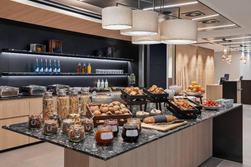 Courtyard by Marriott Freiburg - Restoran