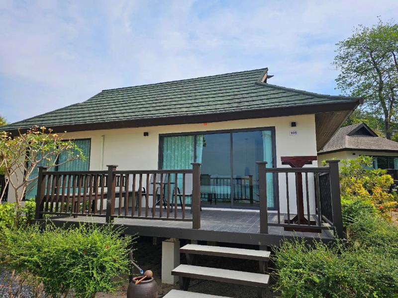 Phi Phi Holiday Resort - Oda