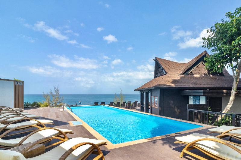 Phi Phi Holiday Resort - Havuz