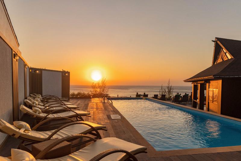 Phi Phi Holiday Resort - Havuz