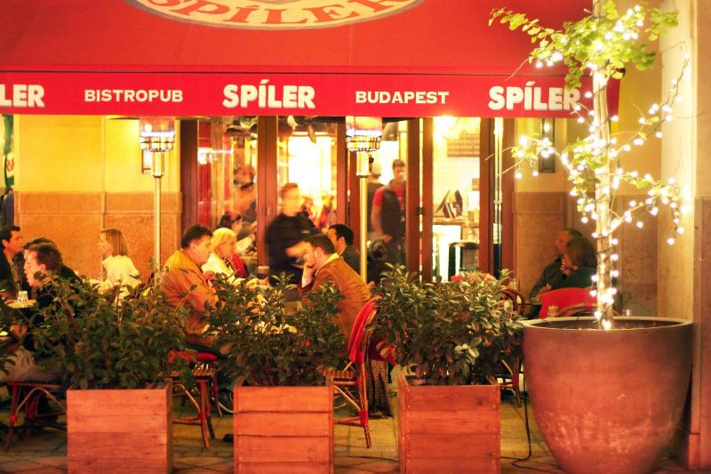 Made Inn Budapest - Bar