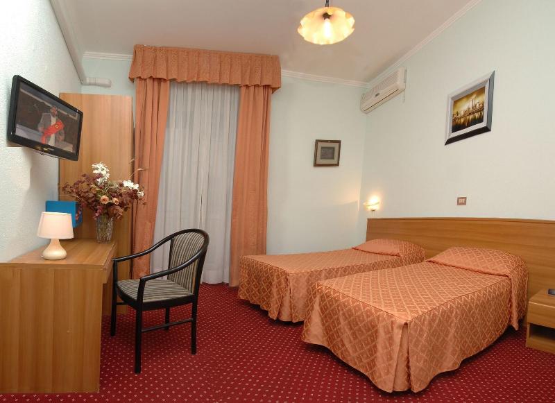 Hotel Sorriso - Oda