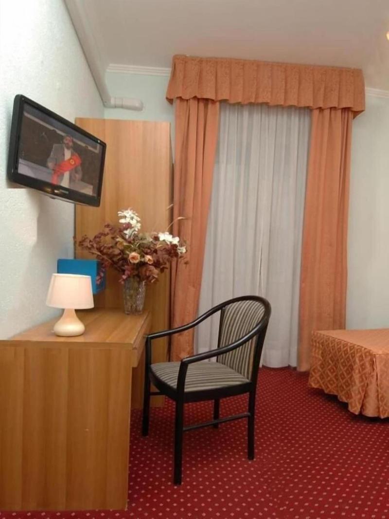 Hotel Sorriso - Oda