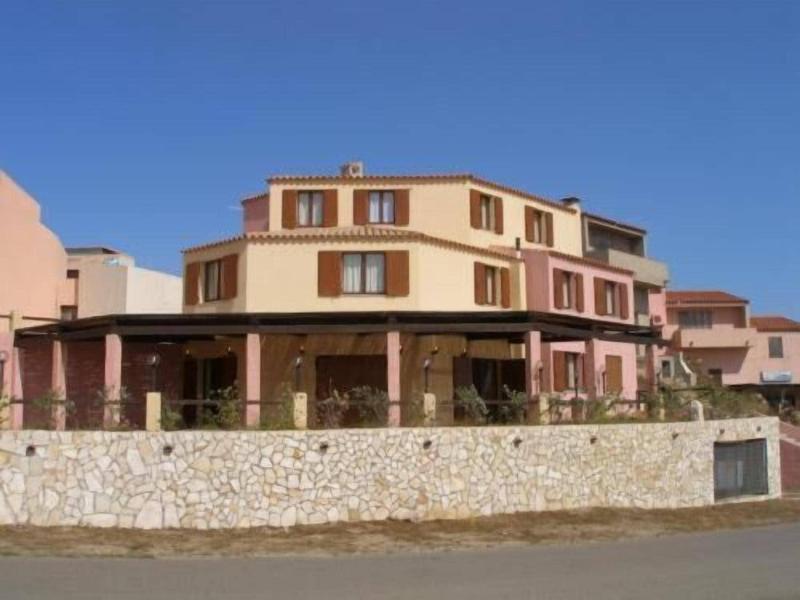 Hotel TrinitÃ  dei Corsari - Genel