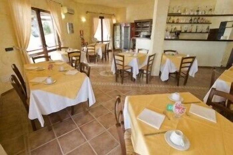 Hotel TrinitÃ  dei Corsari - Restoran