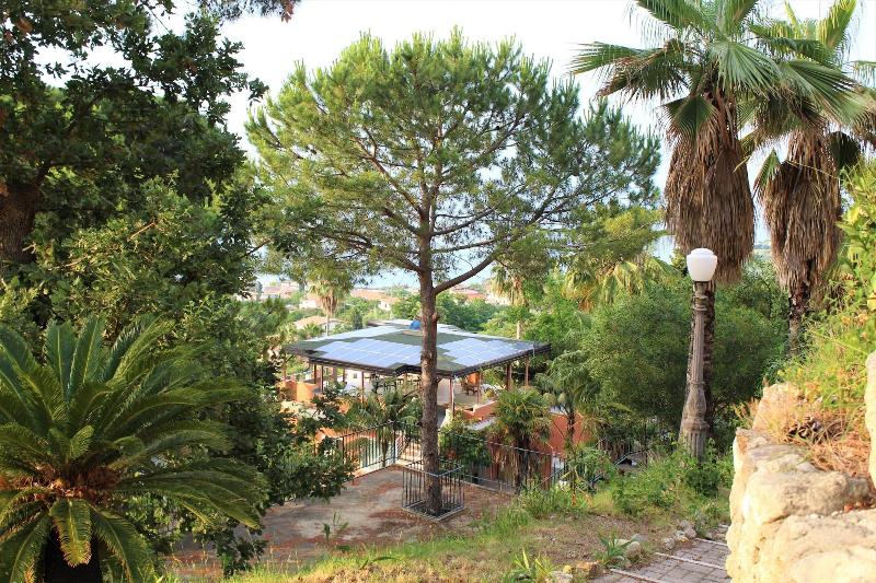 Hotel - Giardino Marchese d'Altavilla - Genel