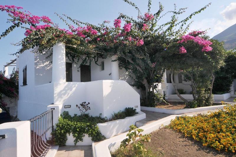 Hotel Villaggio Stromboli - Genel