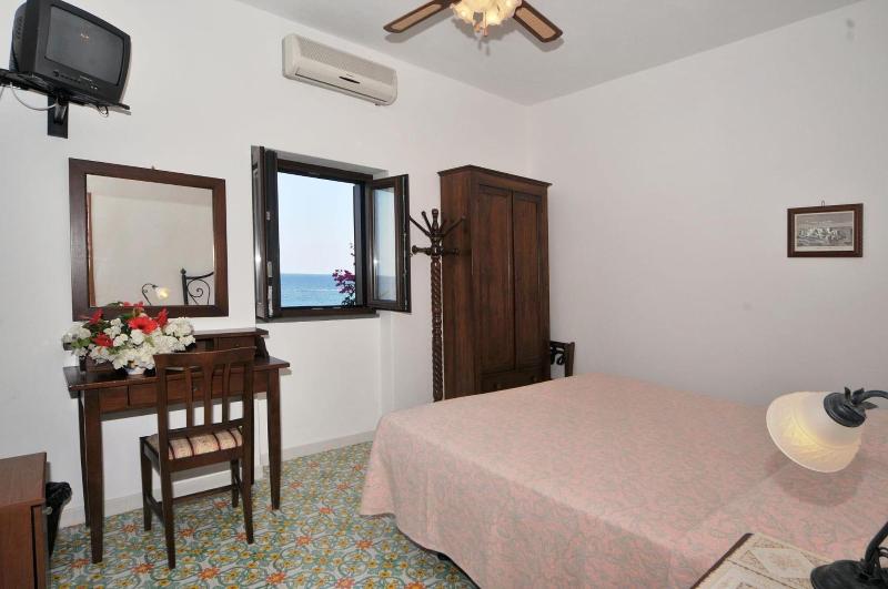Hotel Villaggio Stromboli - Oda
