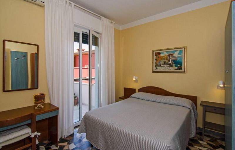 Hotel Bencista - Oda