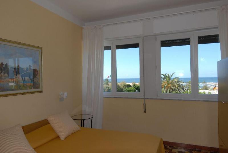 Hotel Bencista - Oda
