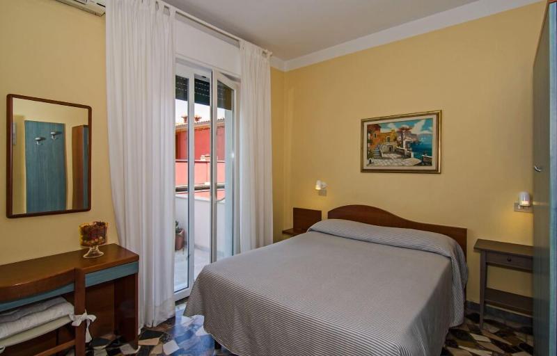 Hotel Bencista - Oda