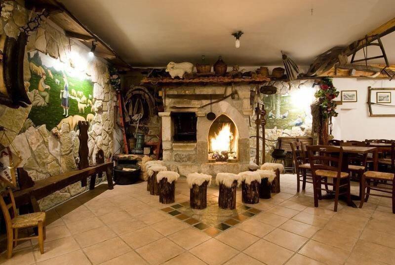 LH Albergo Paradiso - Lobi