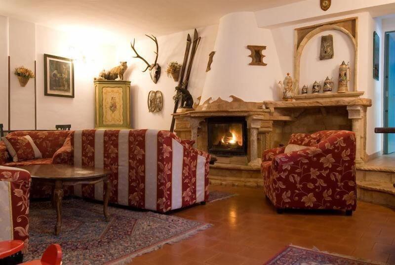 LH Albergo Paradiso - Lobi