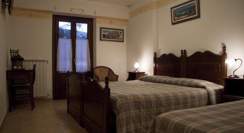 LH Albergo Paradiso - Oda