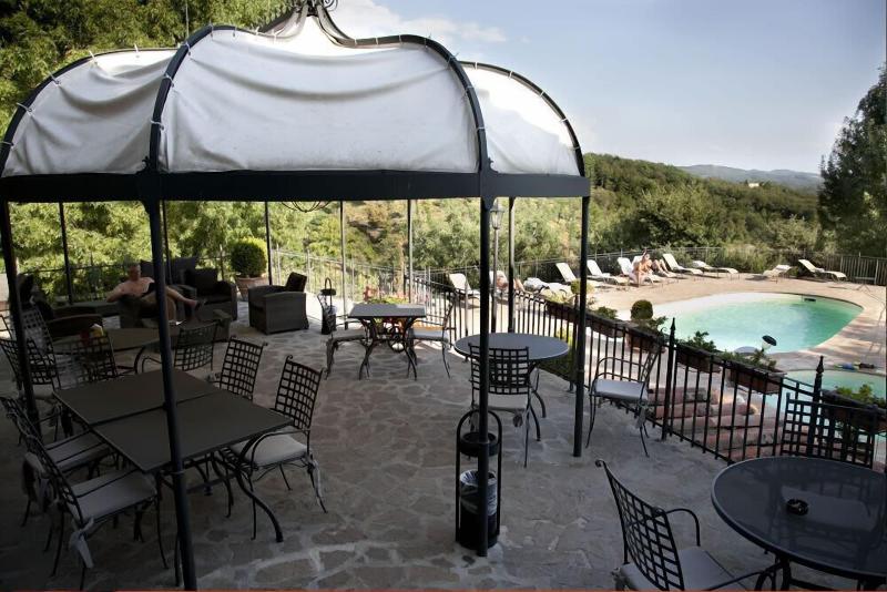 Il Castelluccio Country Resort - Teras