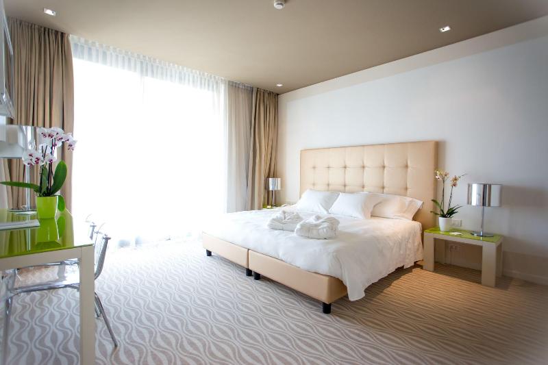 One Hotel & Restaurant - Oda
