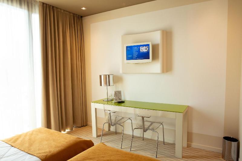 One Hotel & Restaurant - Oda