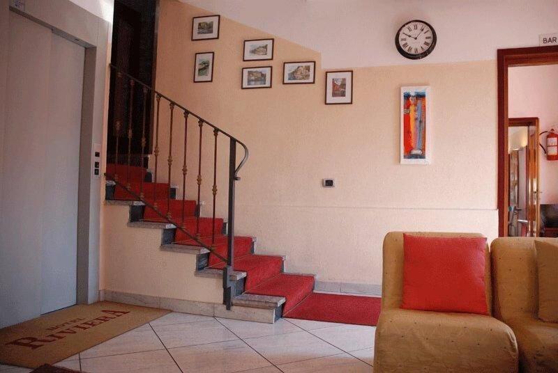 Hotel Riviera - Lobi